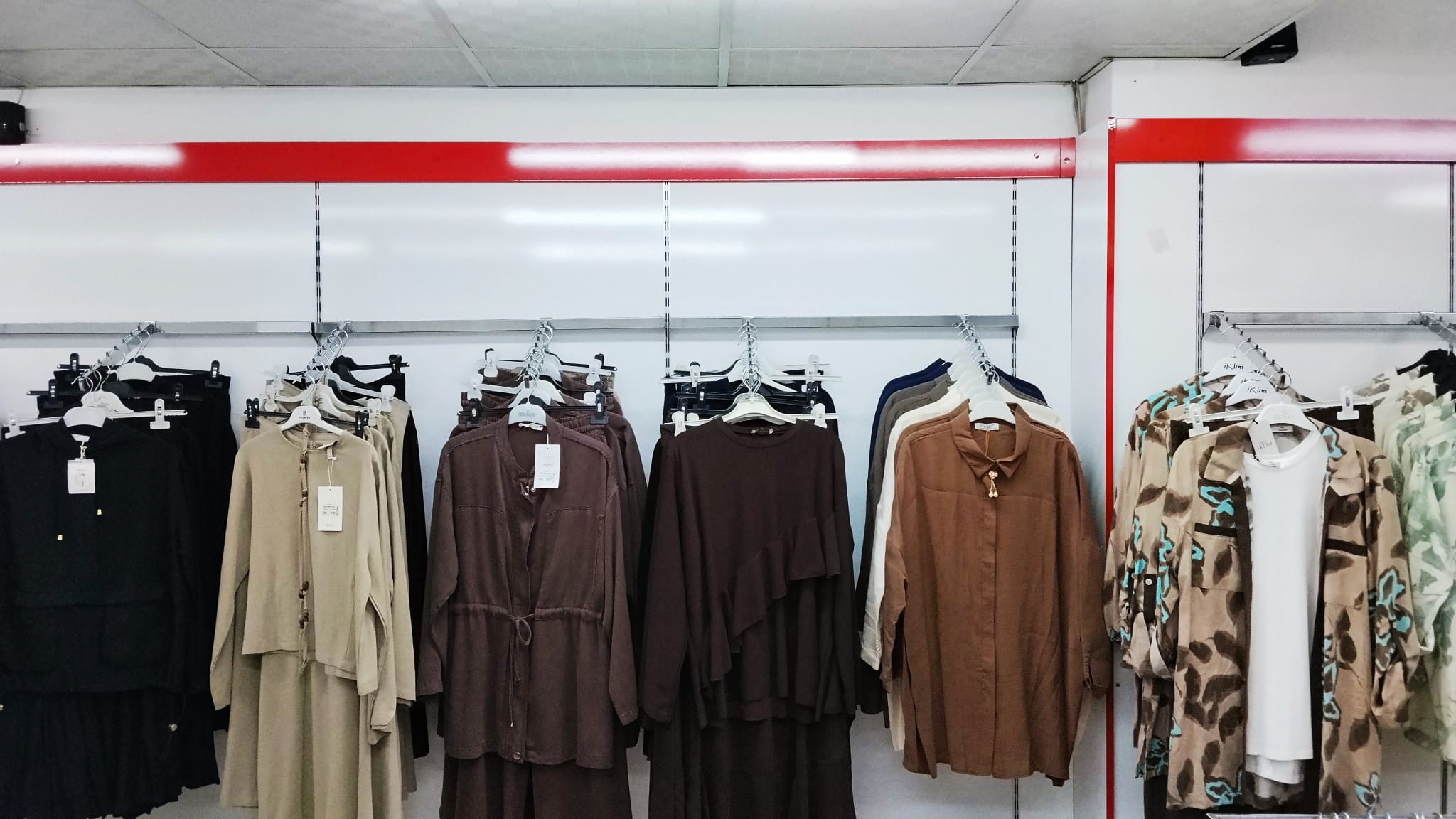 Butik Yasemin Konya Websitephotos Gallery mağaza ve ürün fotoğrafı
