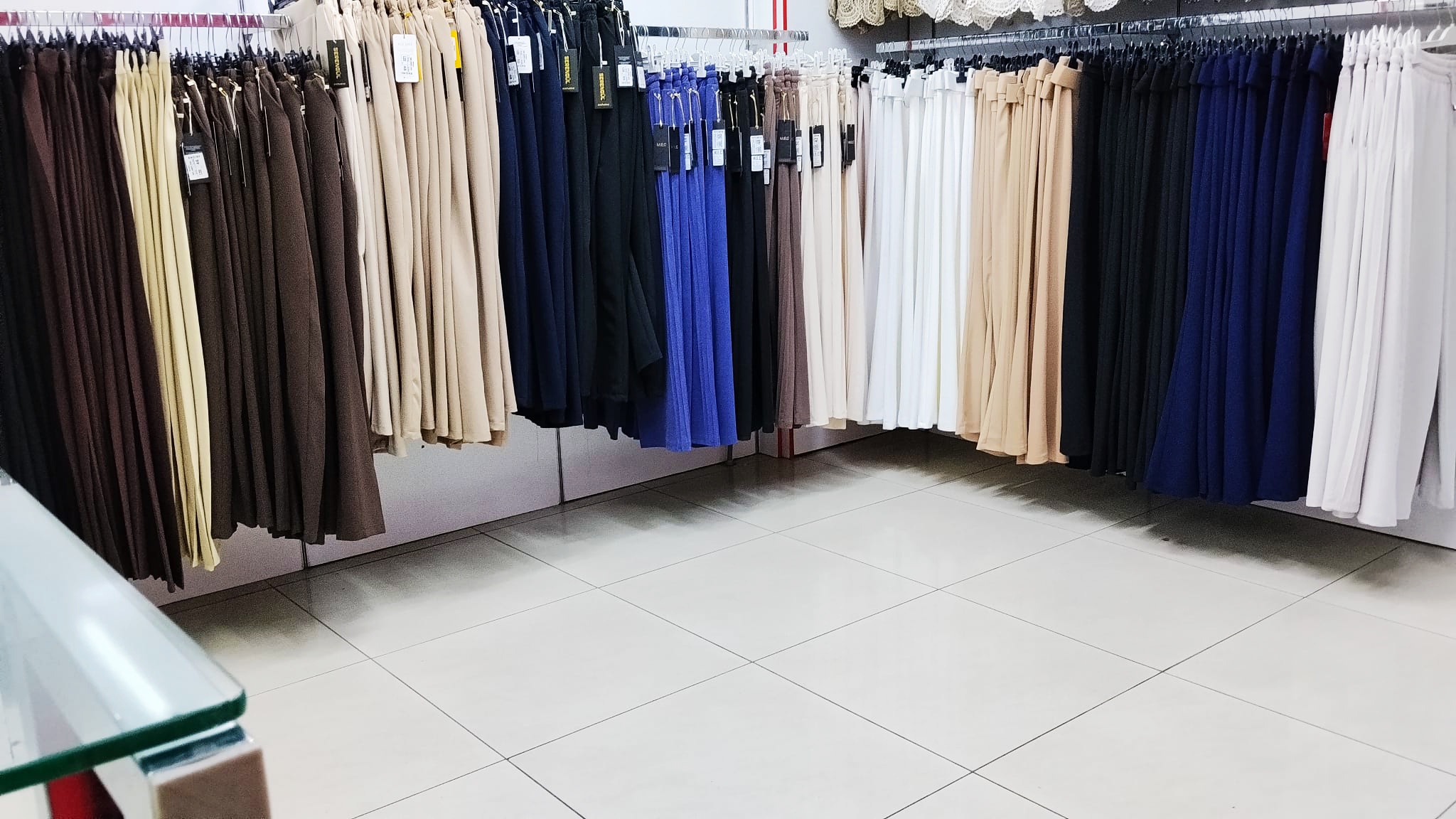 Butik Yasemin Konya Websitephotos Gallery mağaza ve ürün fotoğrafı