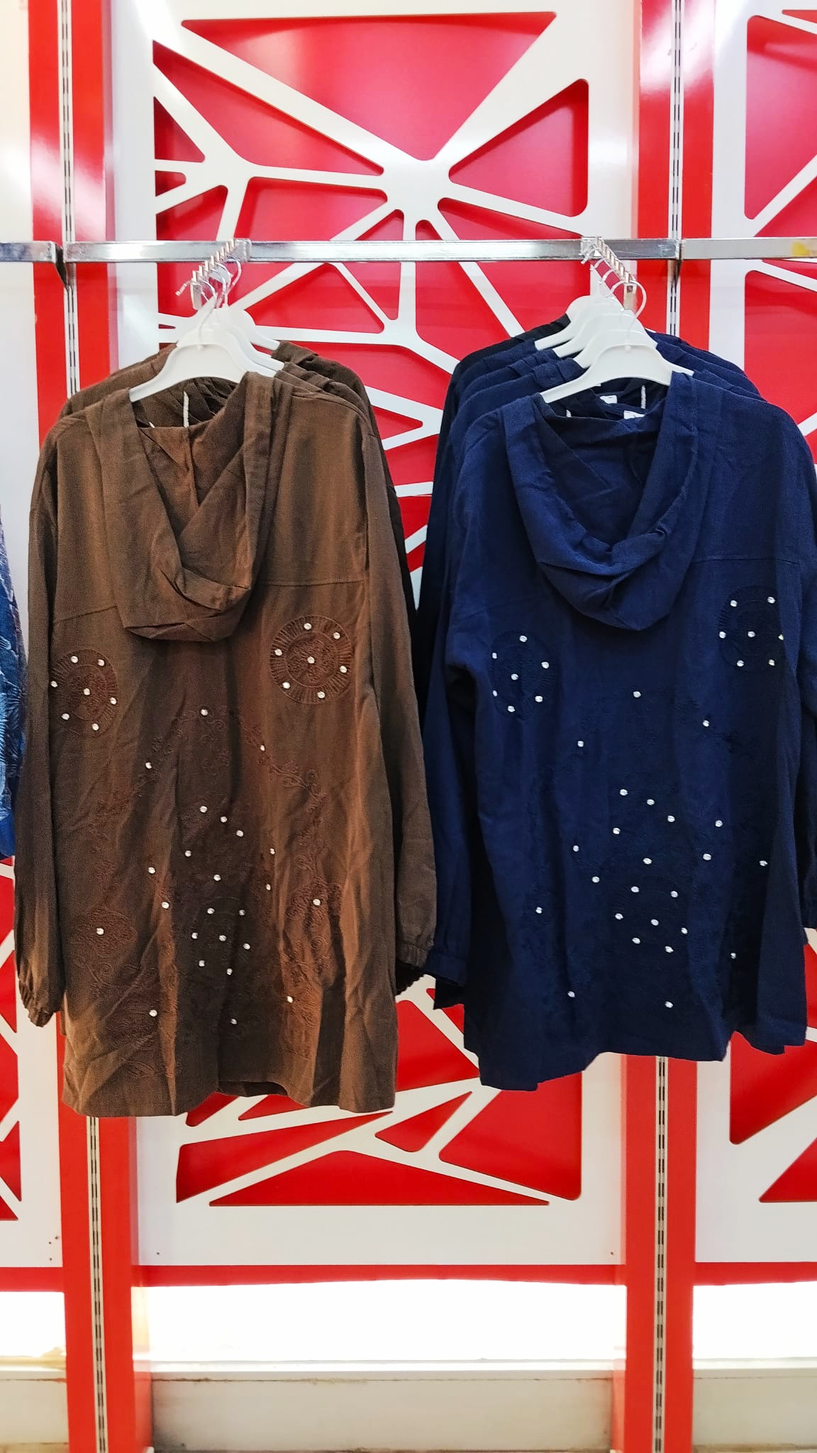 Butik Yasemin Konya ürün mağaza vitrin görseli