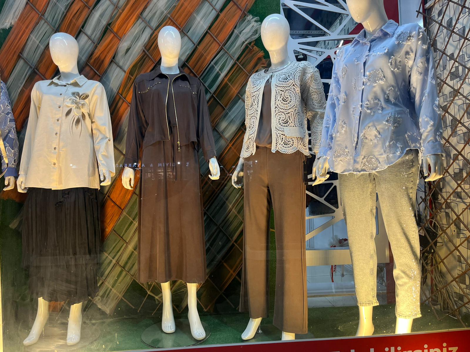 Butik Yasemin Konya ürün mağaza vitrin görseli